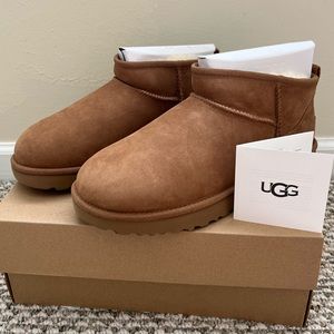 UGG NEW Classic Ultra Mini Booties, Women’s Size 9